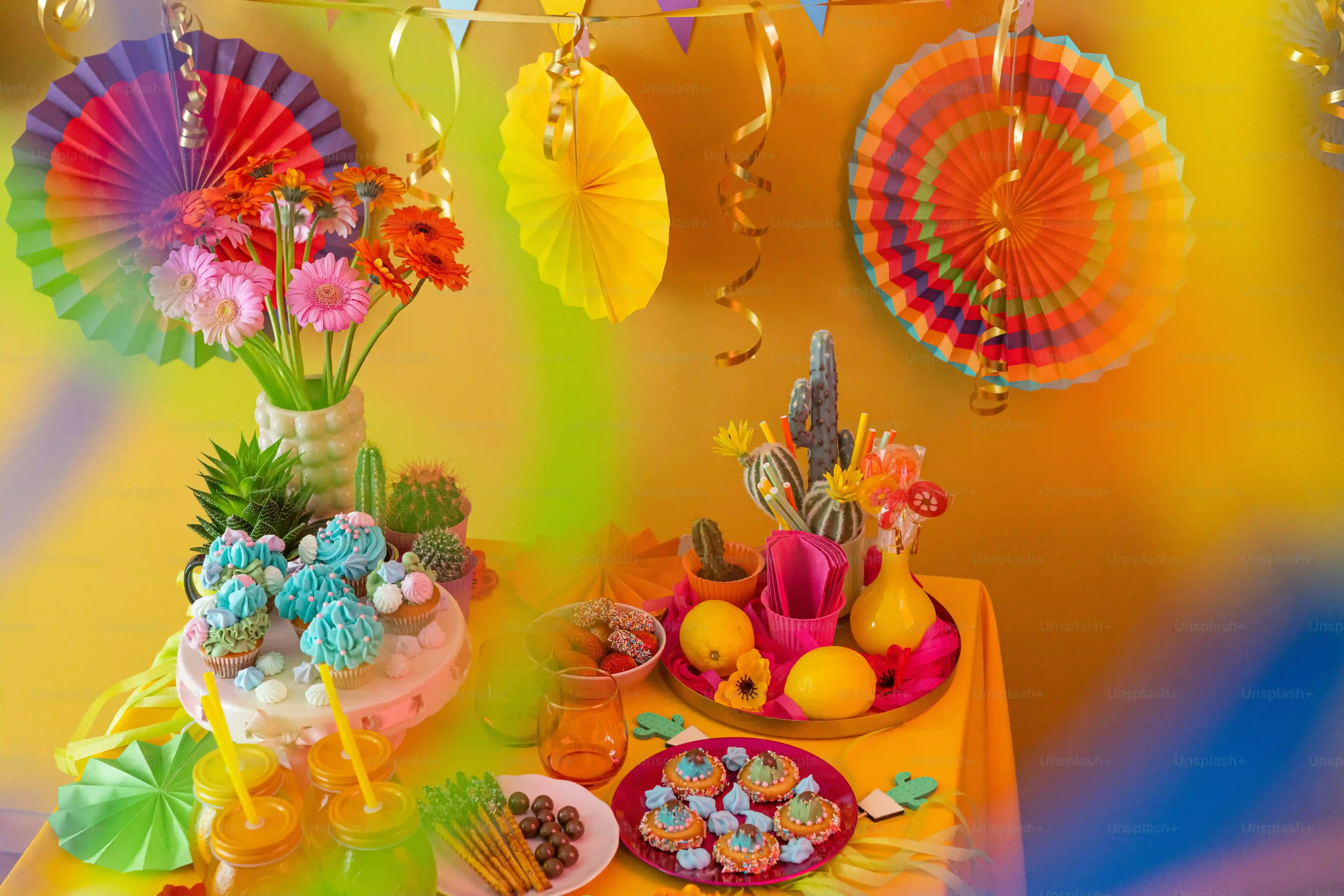 Amazing backdrop ideas for candy buffet: Guests Love These!