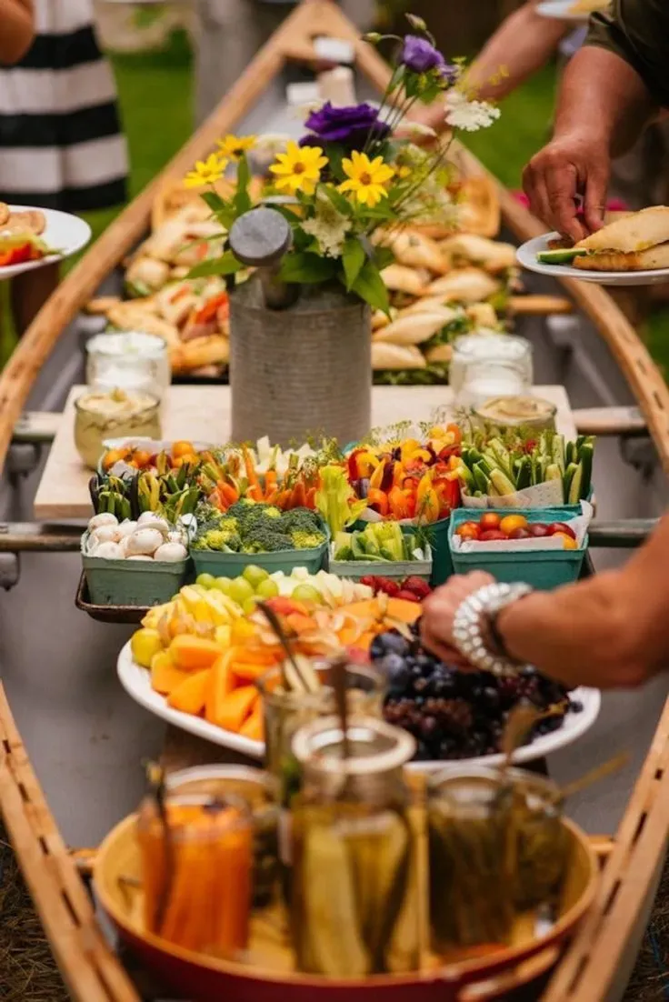 Delicious Outdoor Wedding Buffet Food Ideas That Impress
