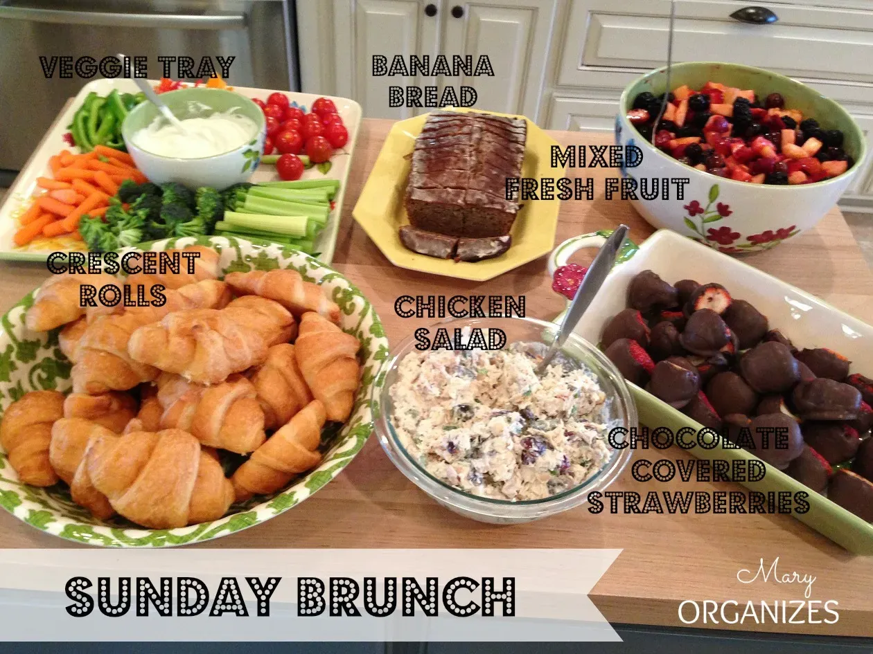 Drinks and Sides to Round Out Your Brunch Buffet