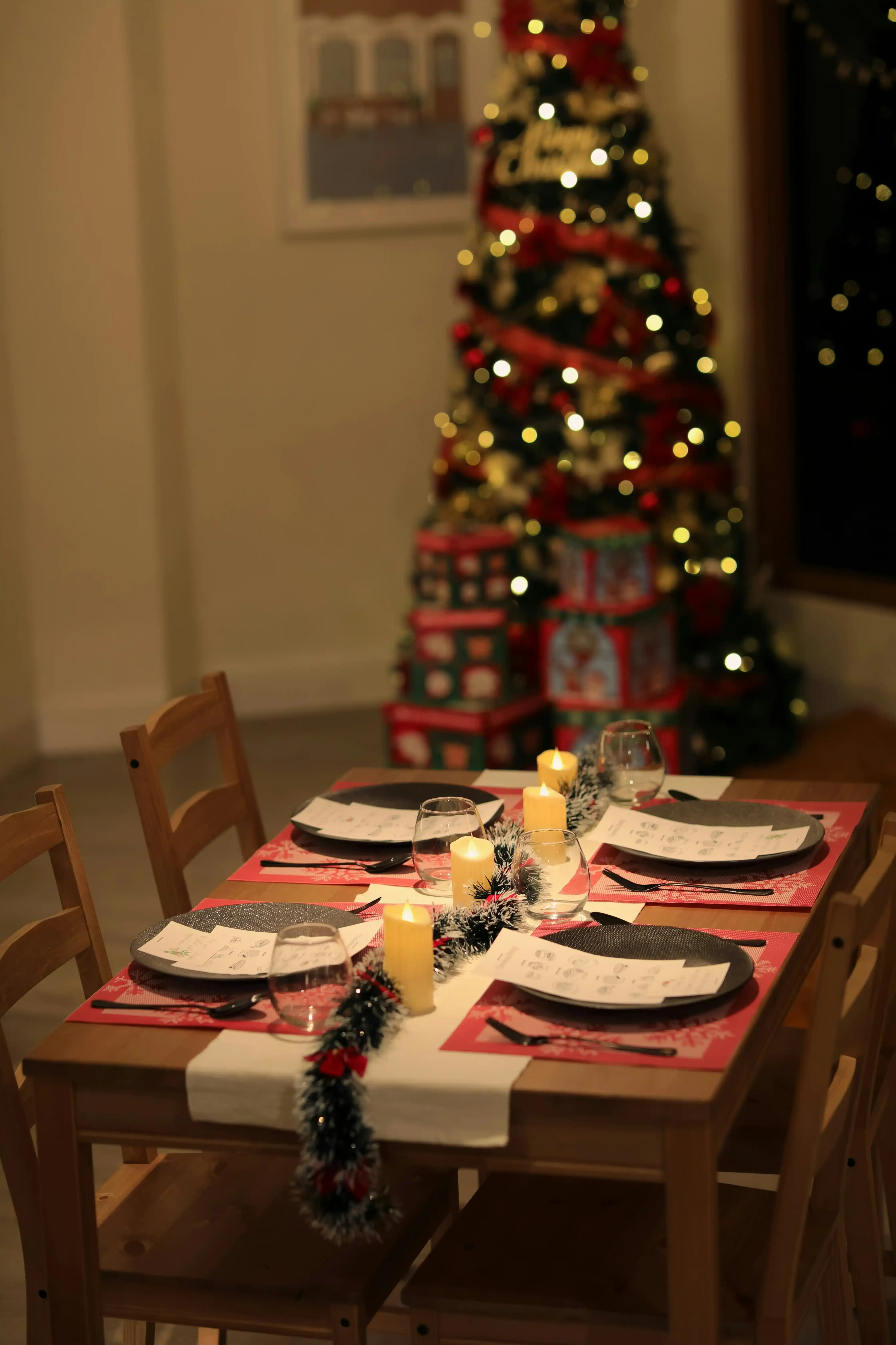 Final Touches for Your Set Up Christmas Buffet Table