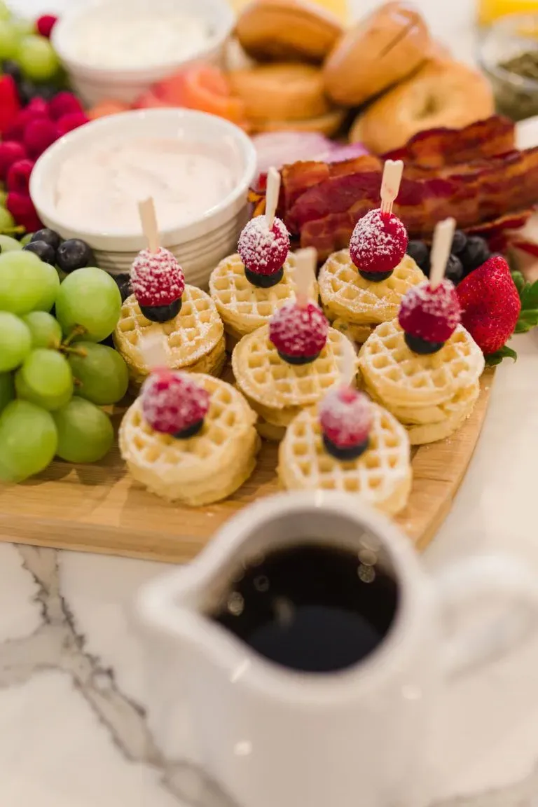 Handling the Logistics: Serving Your Quick Brunch Crowd