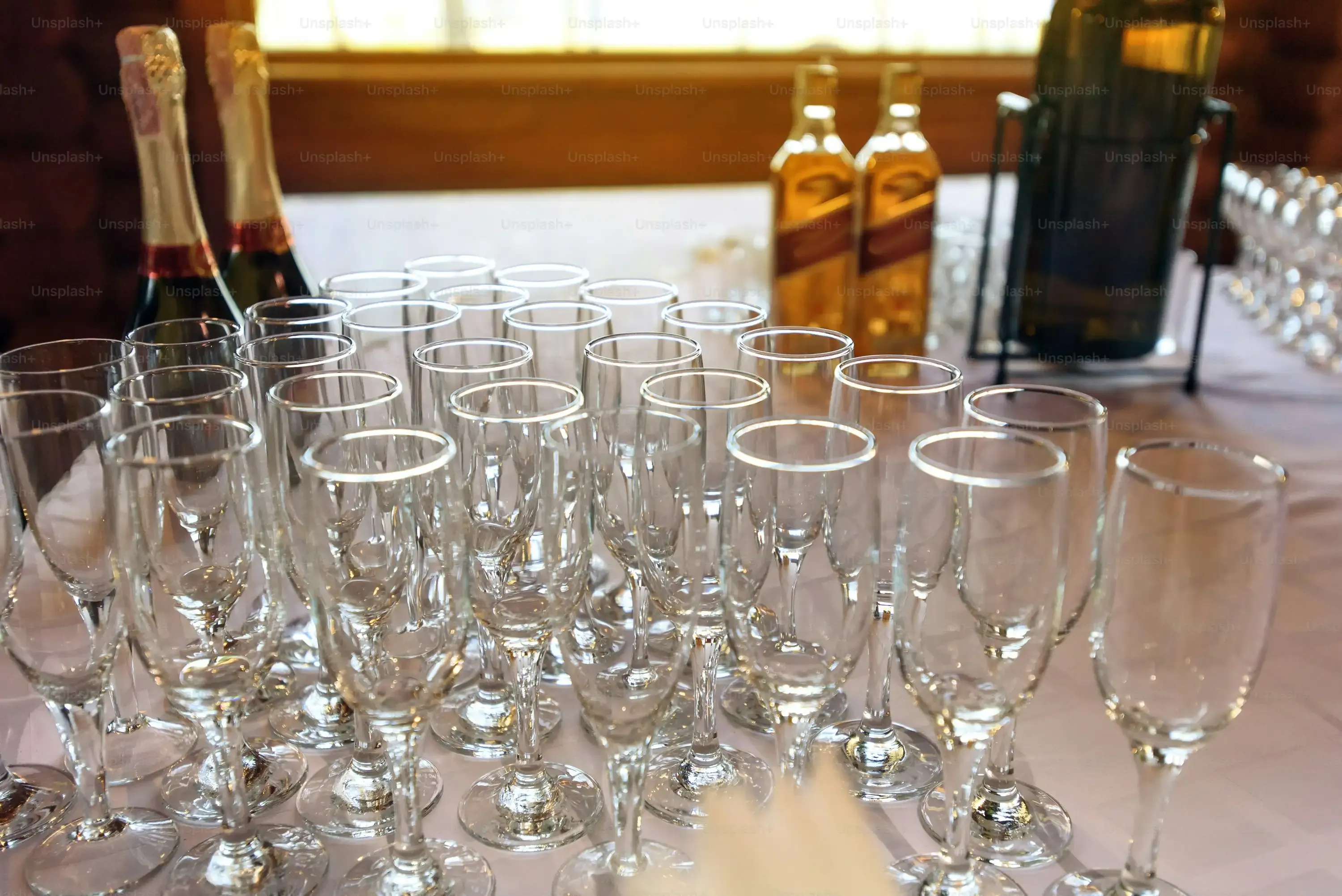 Keeping it Classy: Managing the Flow at Your Elegant Wedding Buffet