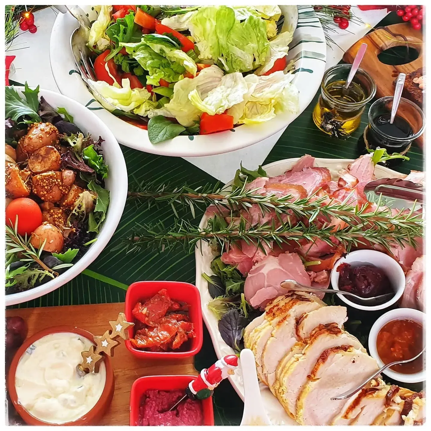 Kick Off Your Spread: Appetizers for Christmas Buffet Lunch Ideas