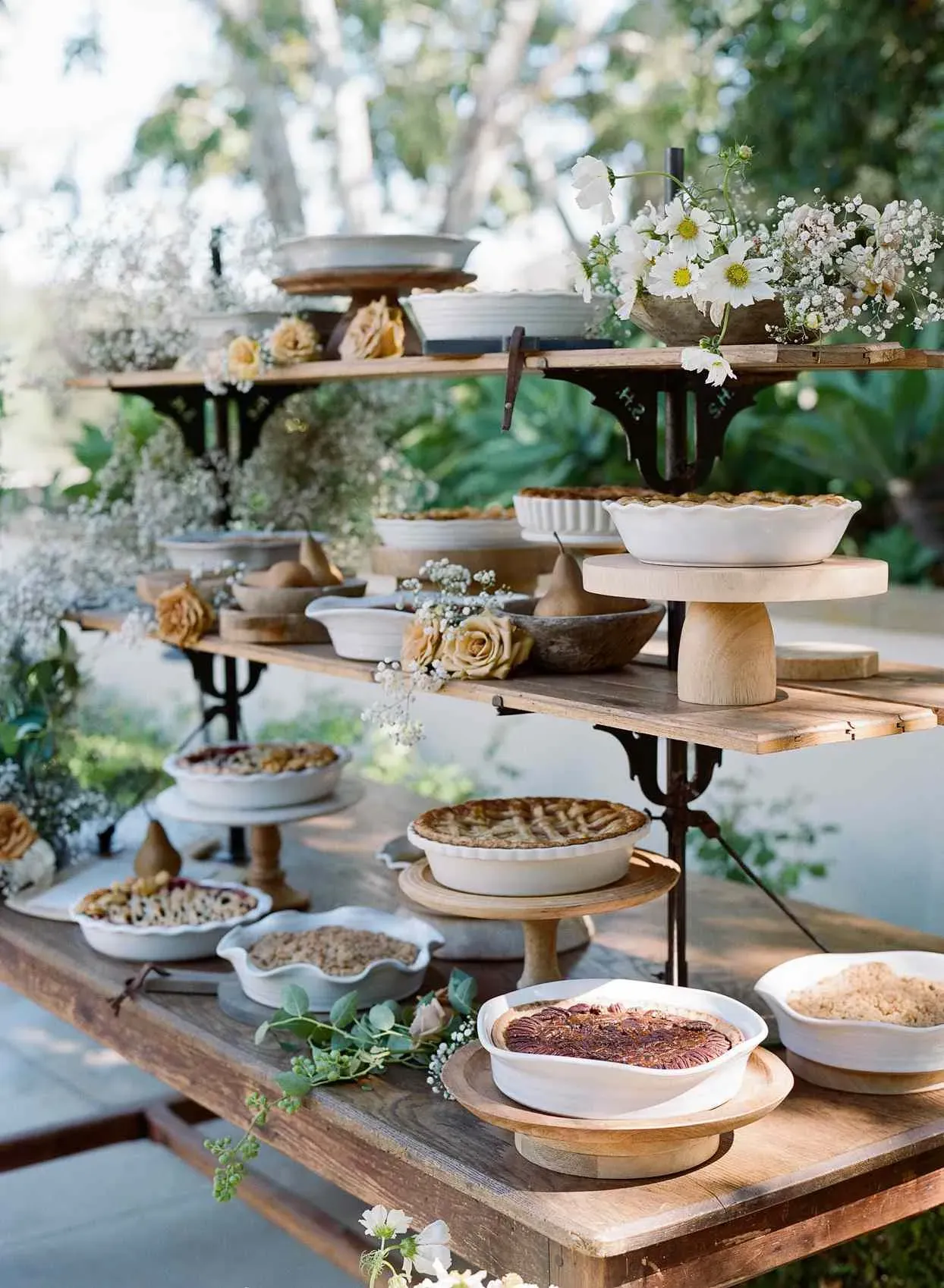 Presentation is Key: Making Your Elegant Wedding Buffet Ideas Shine