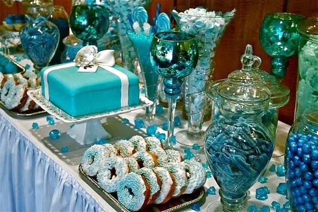 Why Go Blue? The Appeal of Blue Candy Buffet Ideas